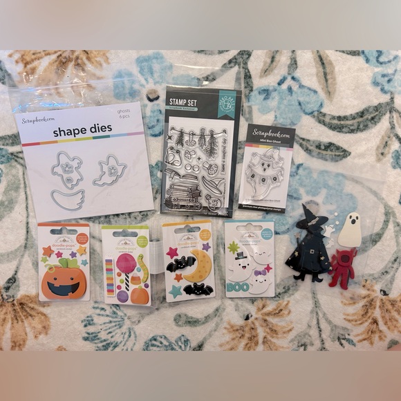Halloween Crafting Set with Stickers, Stamps, and Dies - Picture 1 of 6